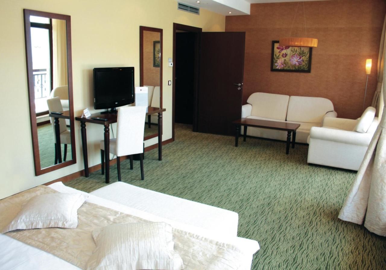 Курортные отели Riu Pravets Golf & Spa Resort Правец